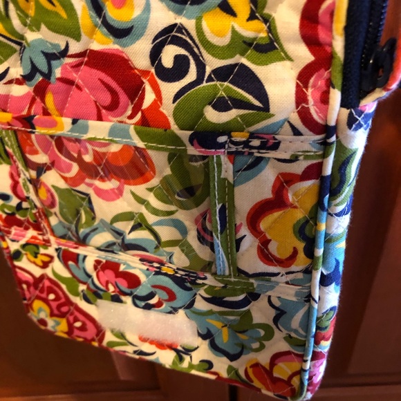 Vera Bradley Bag Bright Floral Print - Picture 7 of 9